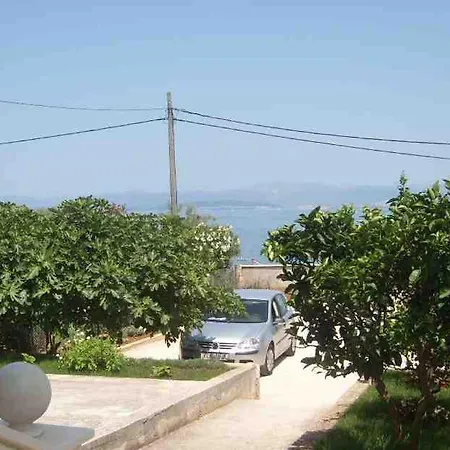 2943a * Sutivan